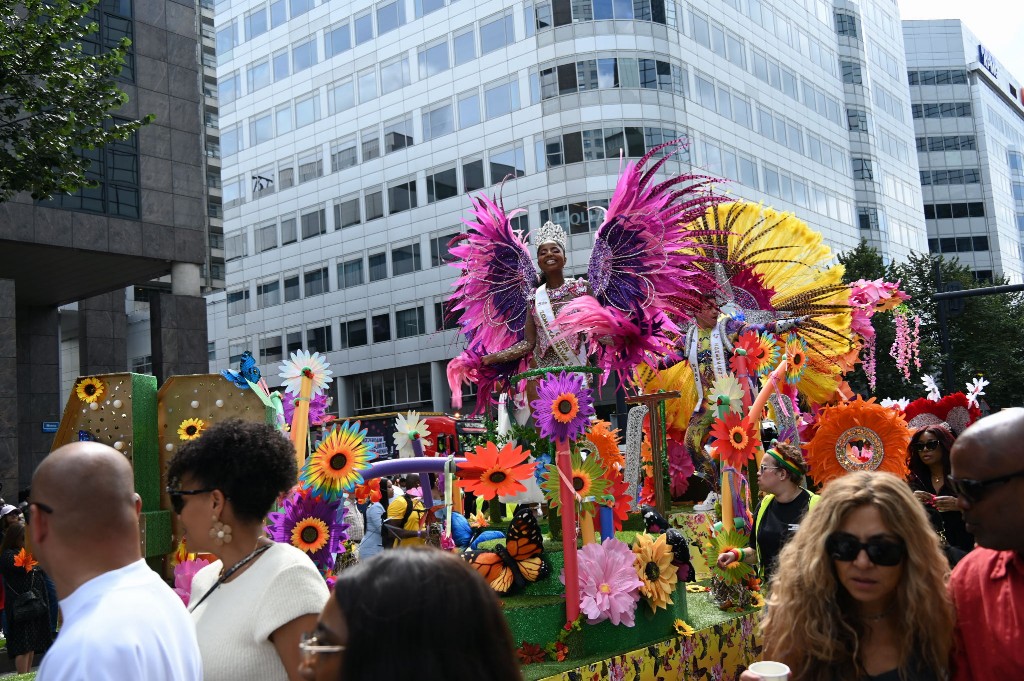 ../Images/Zomercarnaval 2024 594.jpg